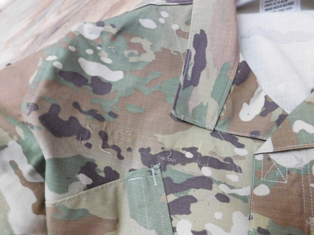 US ARMY OCP COAT SZ LARGE - REGULAR