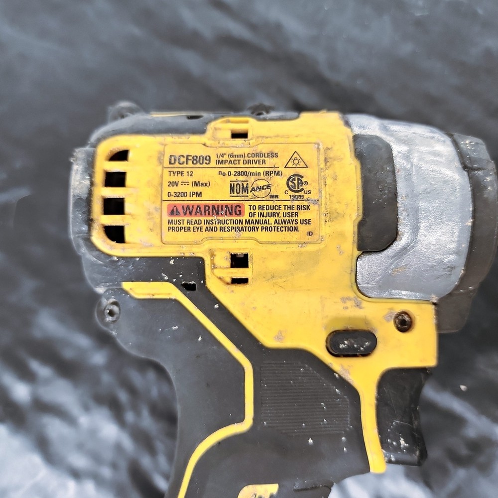 DEWALT DCF809 20V MAX Atomic Brushless 1/4" Impact Driver Cordless Bare Tool✅