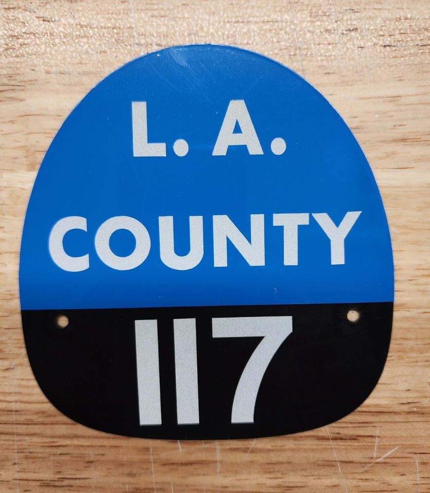 LA COUNTY 117 FIRE HELMET SHIELD
