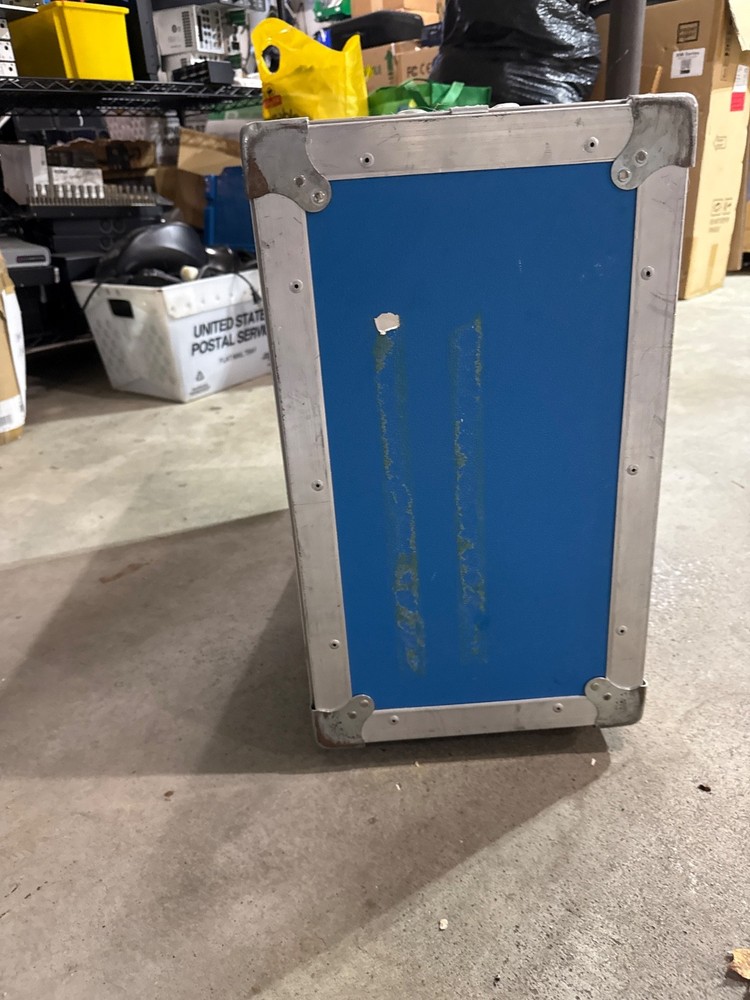 ATA flight case w/wheels