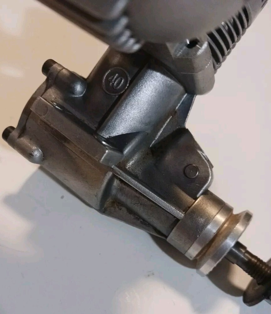 Magnum GP 40 R/C engine