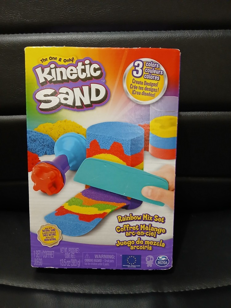 Kinetic Sand Rainbow Mix Set