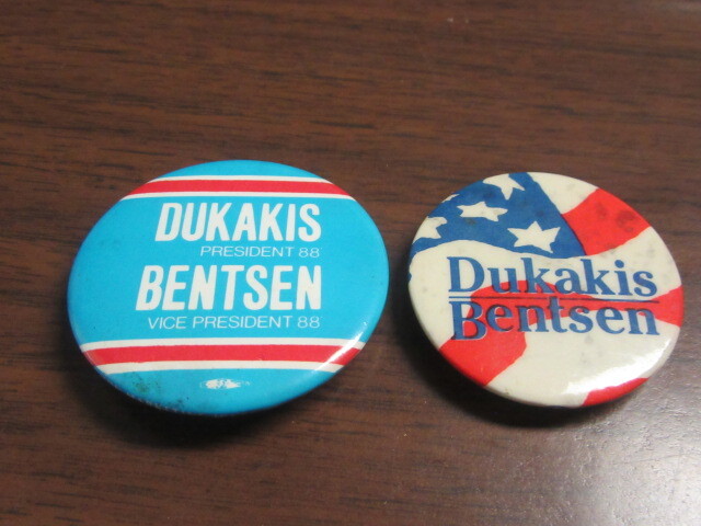 Dukakis Bentsen Campaign Buttons     SX