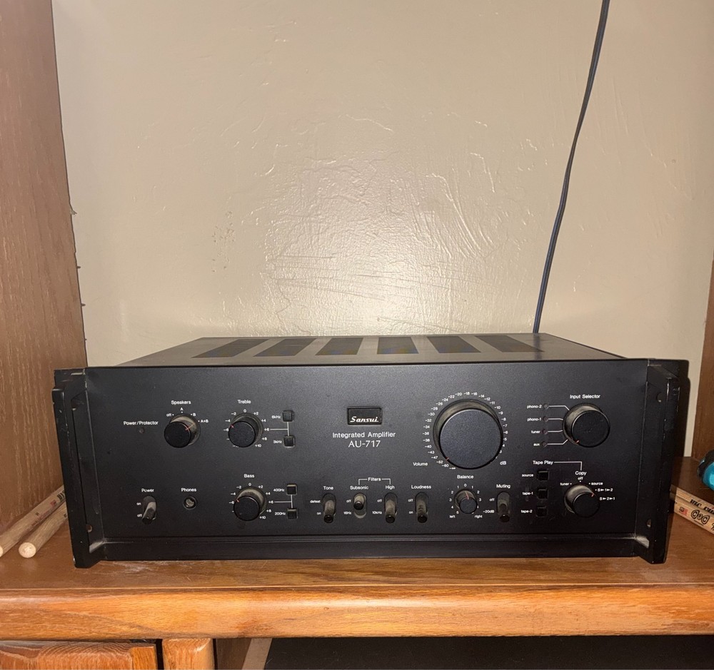 Sansui AU-717 Stereo Integrated Amplifier