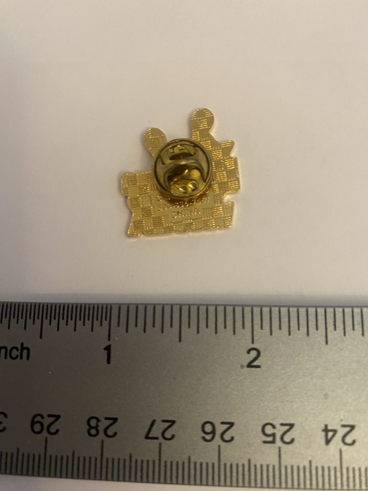 WISBA Looking Good Bowling Lapel Pin P180