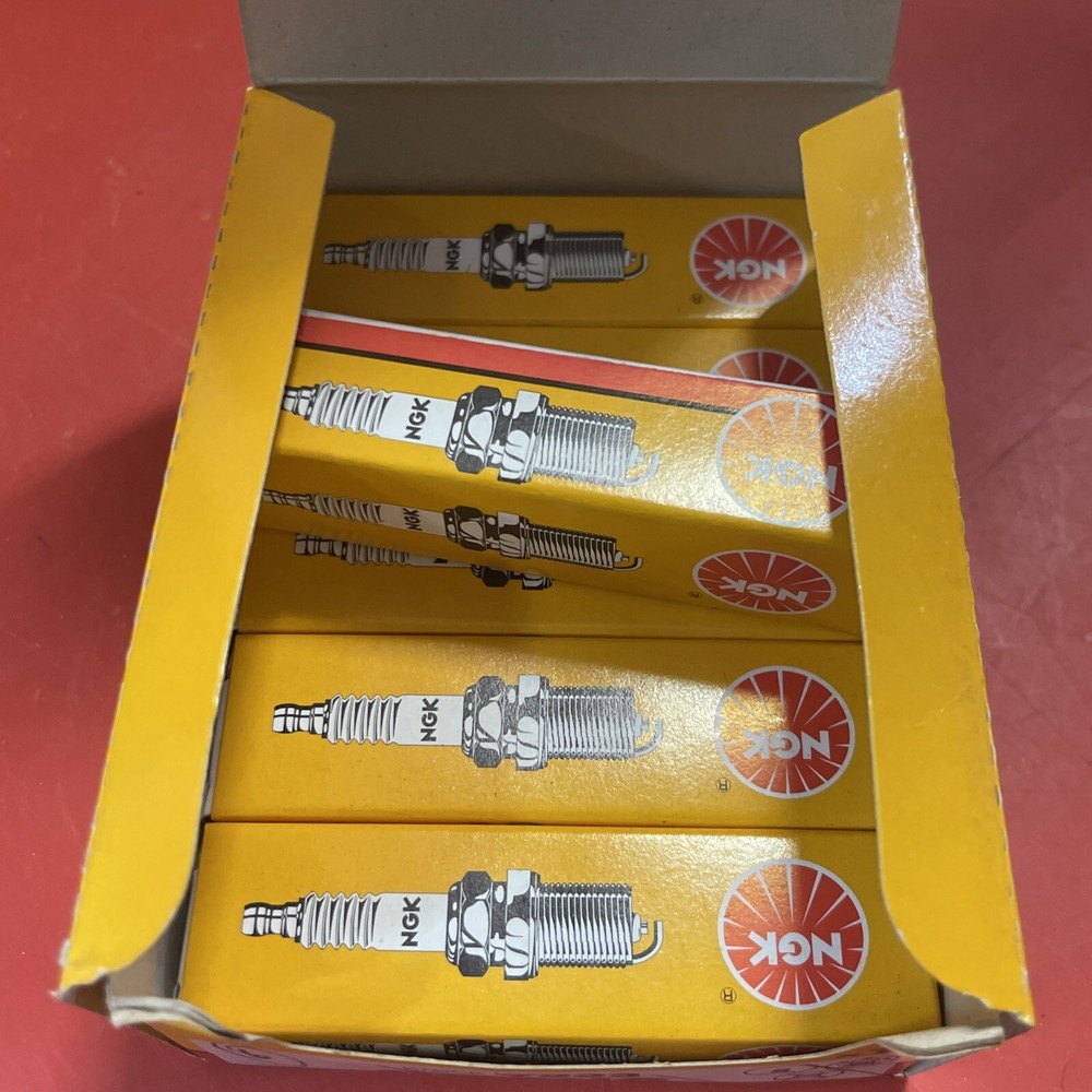NGK 7223 Spark Plugs (6 Pack) CR7HS