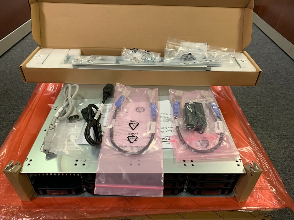 M0S96A HPE MSA Modular Smart Array 2040 LFF Disk Enclosure HPE Retail NEW OPEN