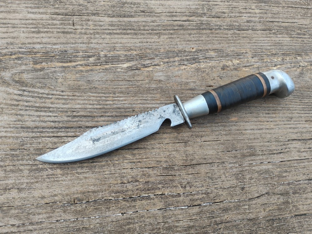 Vintage Fixed Blade Hunting Knife No Sheath