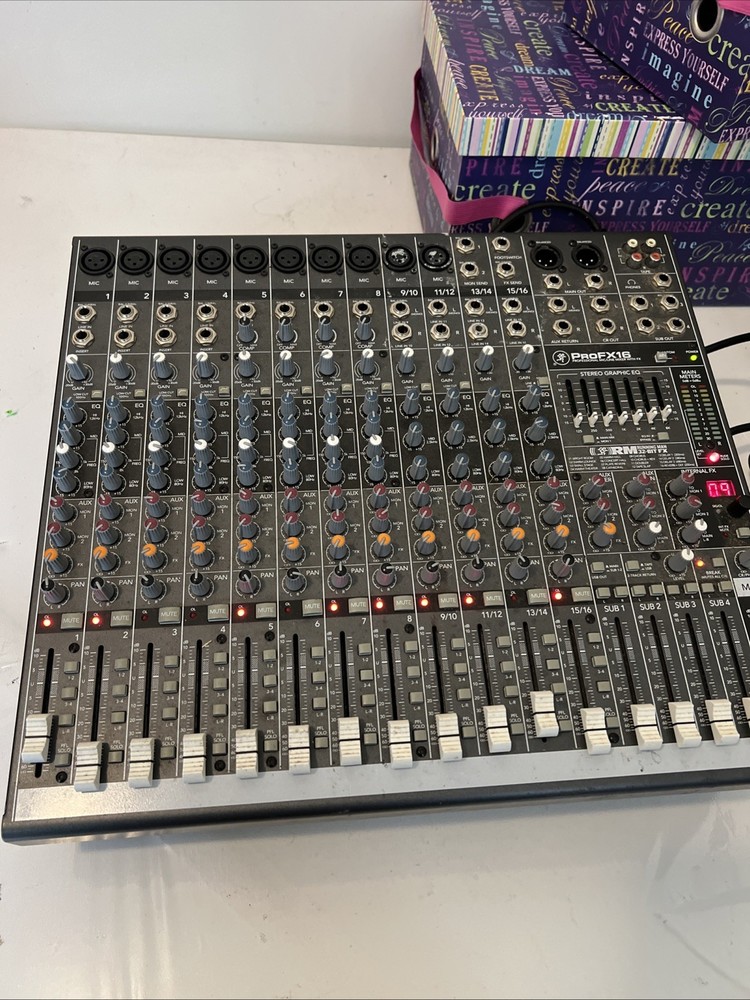 Mackie ProFX16 16-Line Mixer Effects Processor Powers On Tested & Works Great