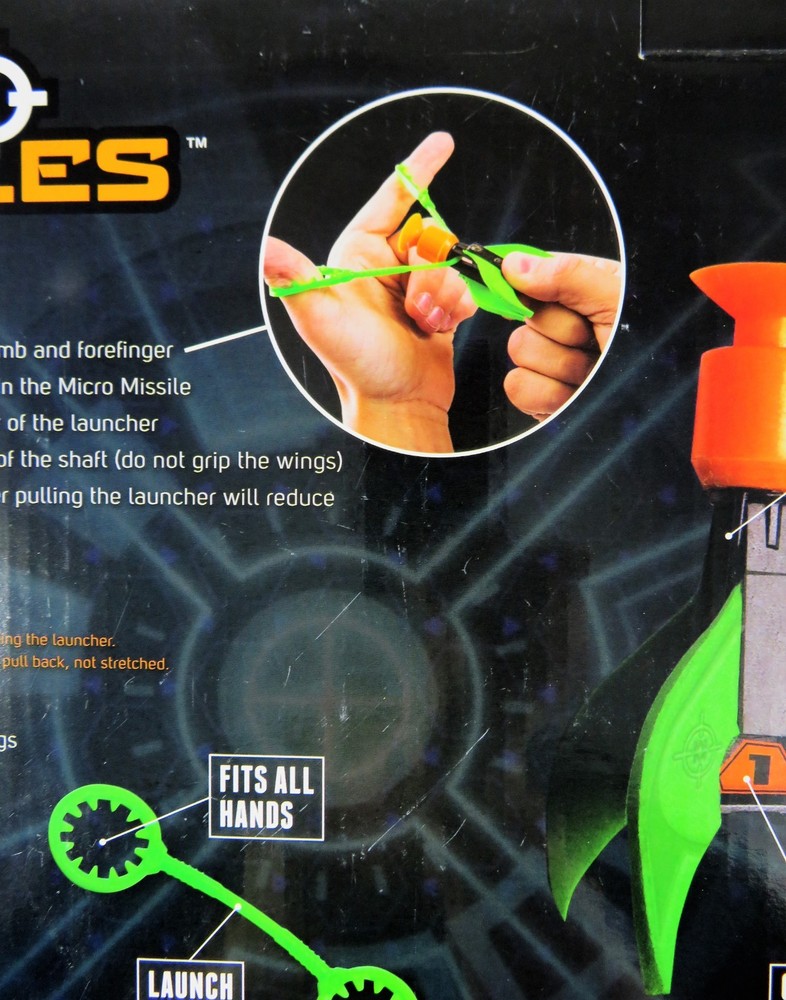 Micro Missiles Target Set Diggin Shoot From Fingertips Includes Board New In Pkg