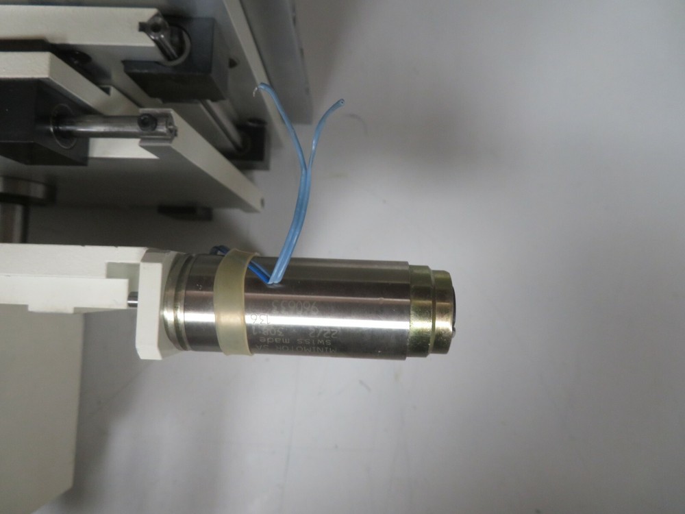 SIP Universal Measuring Machine Motorized Leveling Table - model 550M