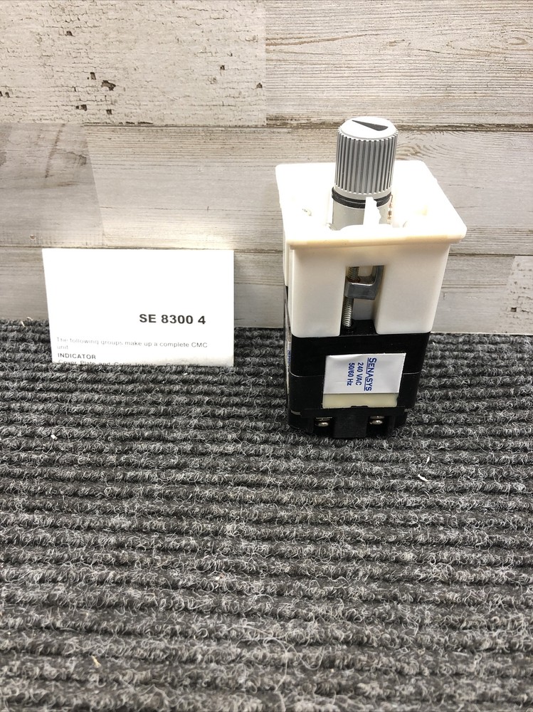 NOS Senasys 910AEA521 Operator Selector Switch 240VAC