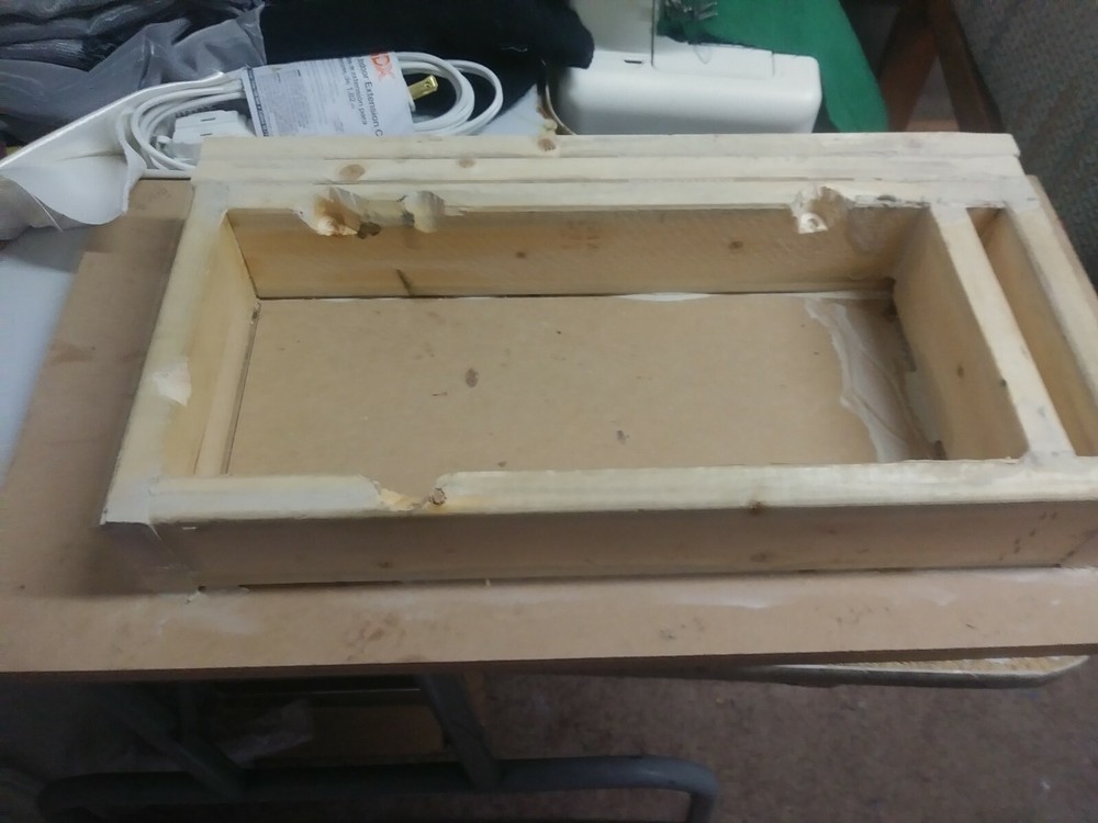 bottom base for sewing machines 