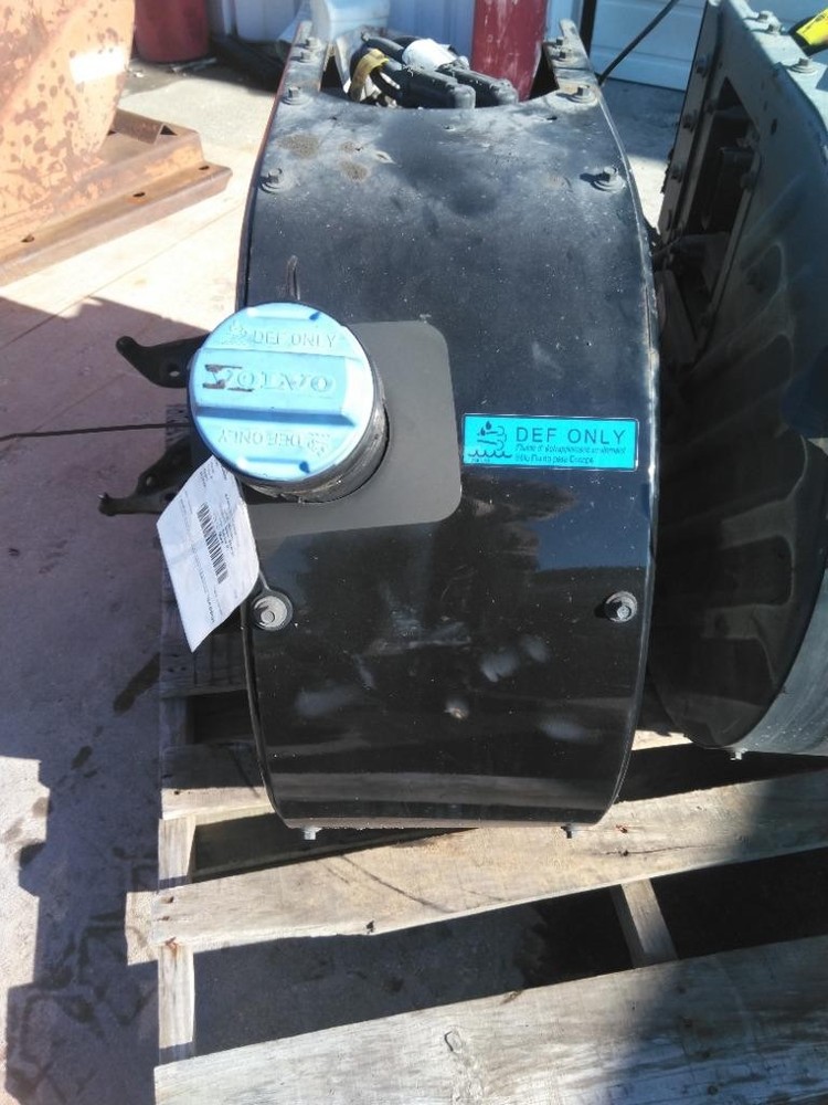 Replaces 2018 VOLVO VNL DEF TANK ,  IL