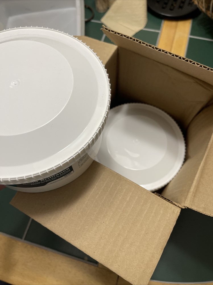 Ecolab Solid Brilliance Concentrated solid rinse additive 2-2.5Lb