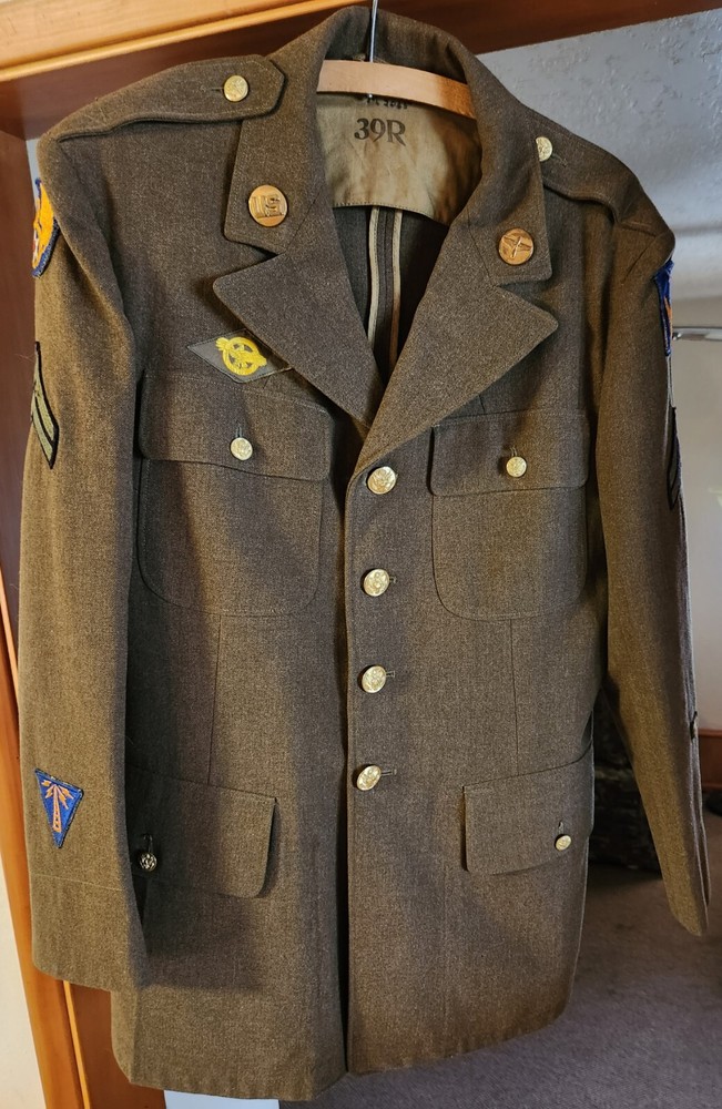 1941-1945 WWII Uniform Dress Jacket