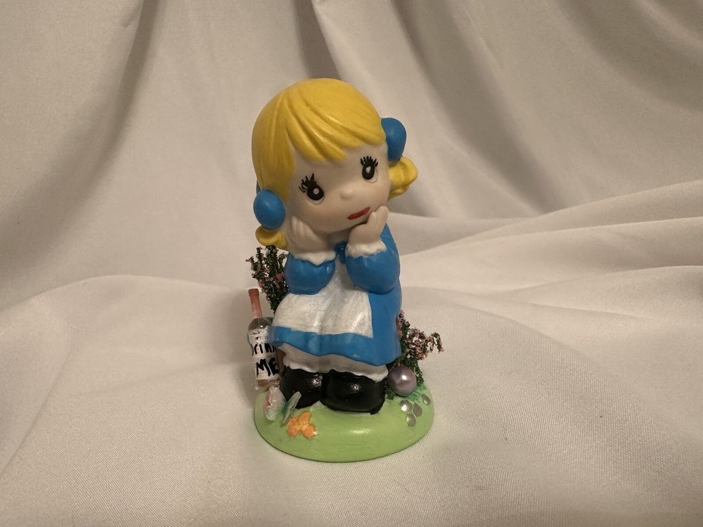 Altered Moment “Alice”