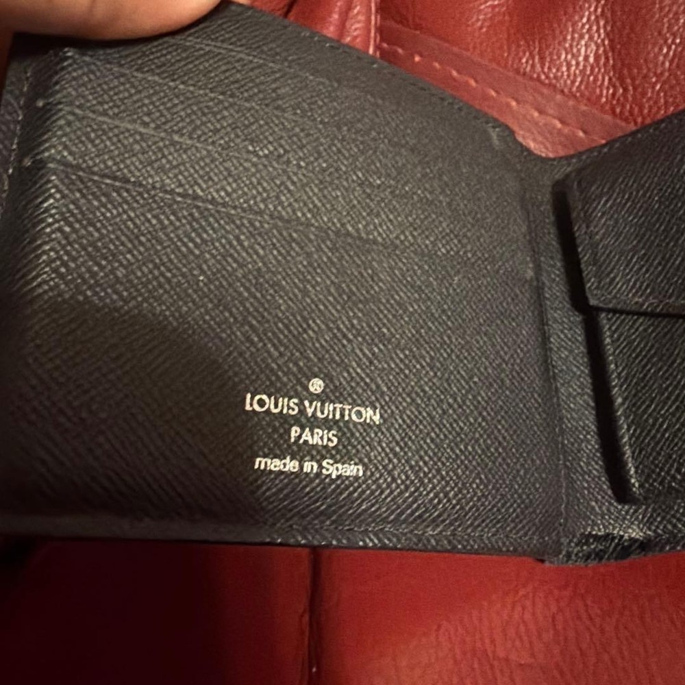 Excellent Condition! Louis Vuitton Eclipse Portefeuille Marco