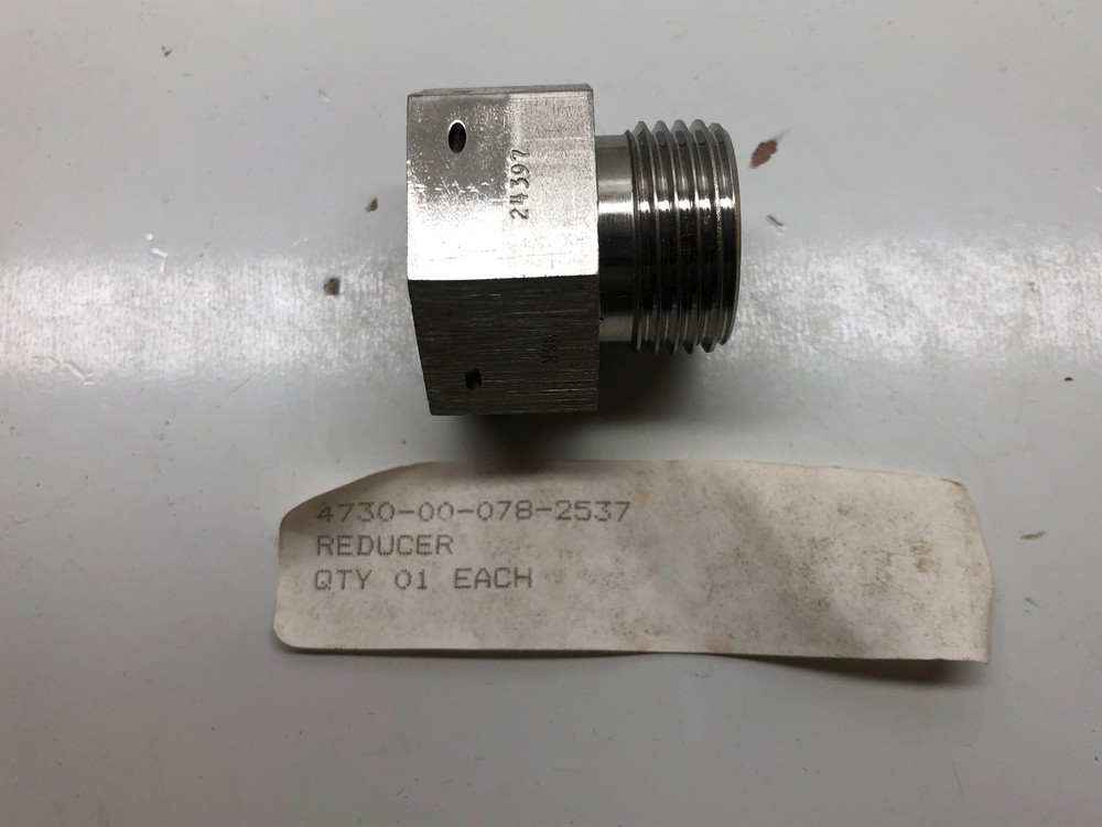 MIL SPEC STAINLESS STEEL  BOSS REDUCER FITTING