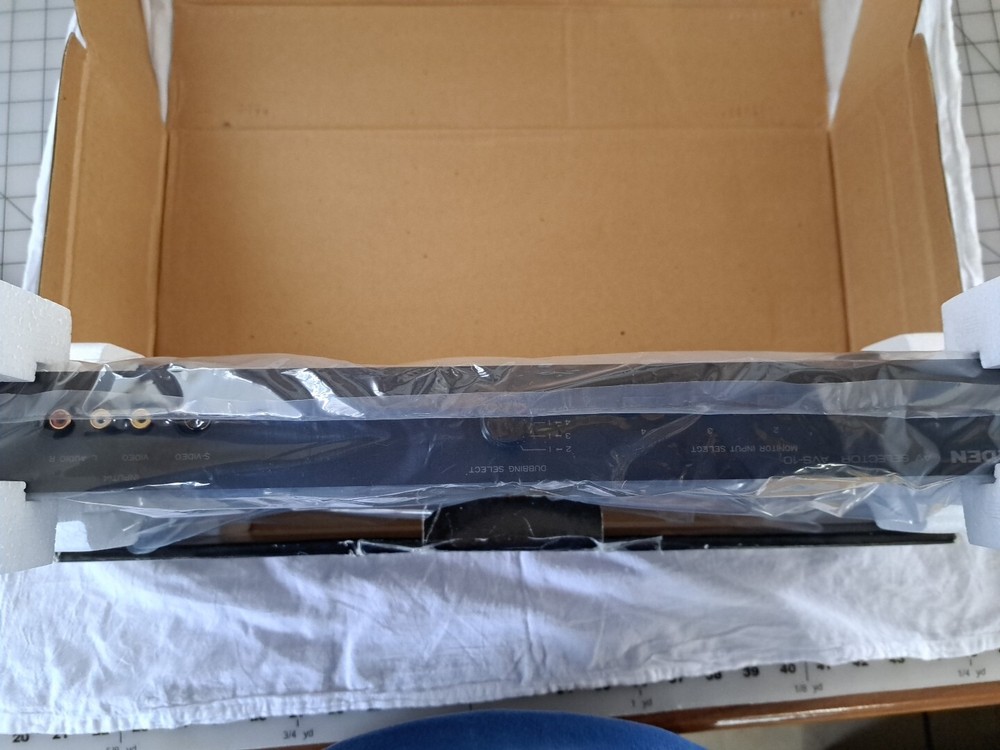 Azden AV Selector AVS-10 4 Inputs