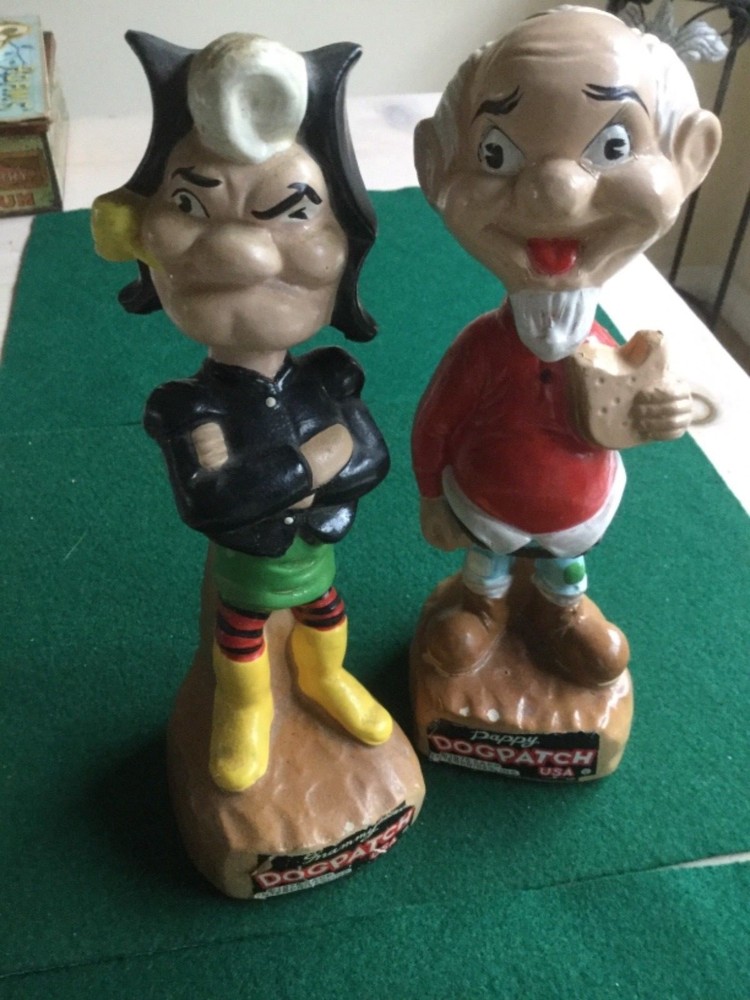 “Granny and Pappy” Dogpatch nodders