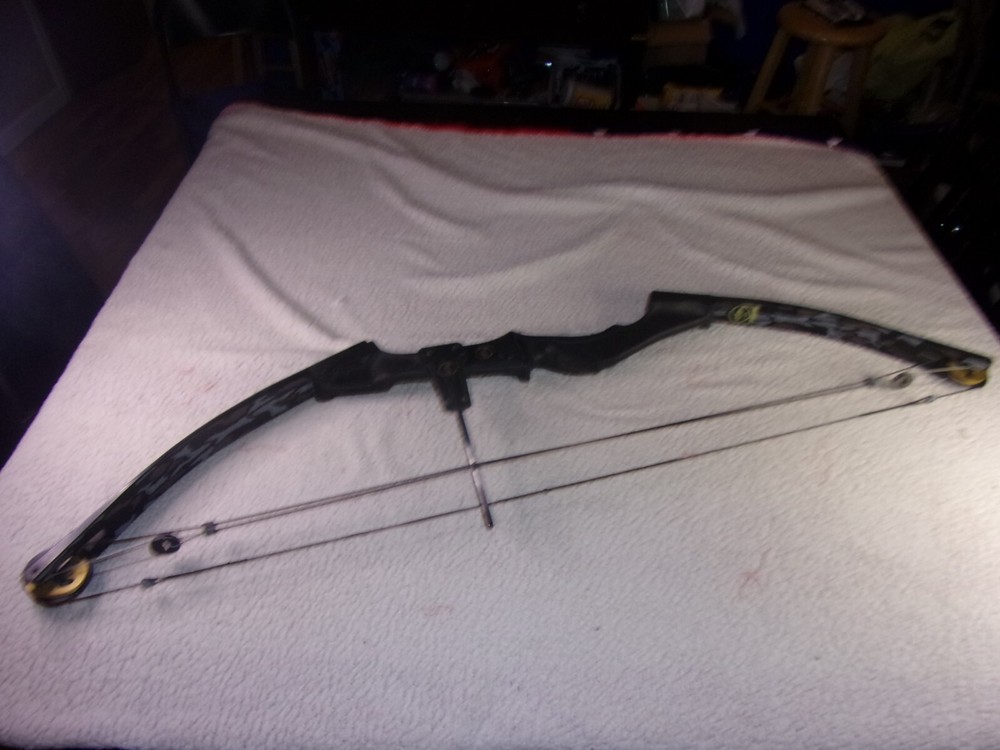 Darton 70MX Compound Bow RARE