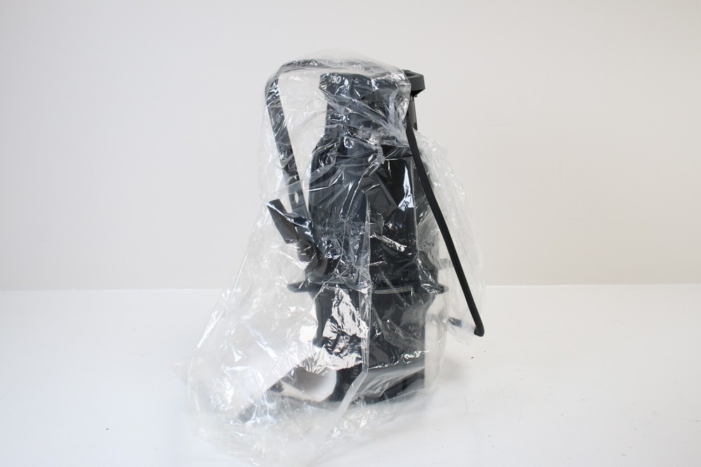 Source Four 750 studio stage video photography light