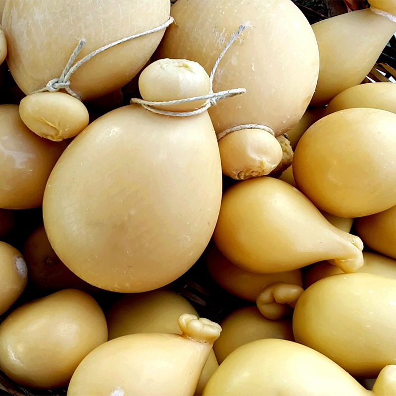 Caciocavallo Kg. 1