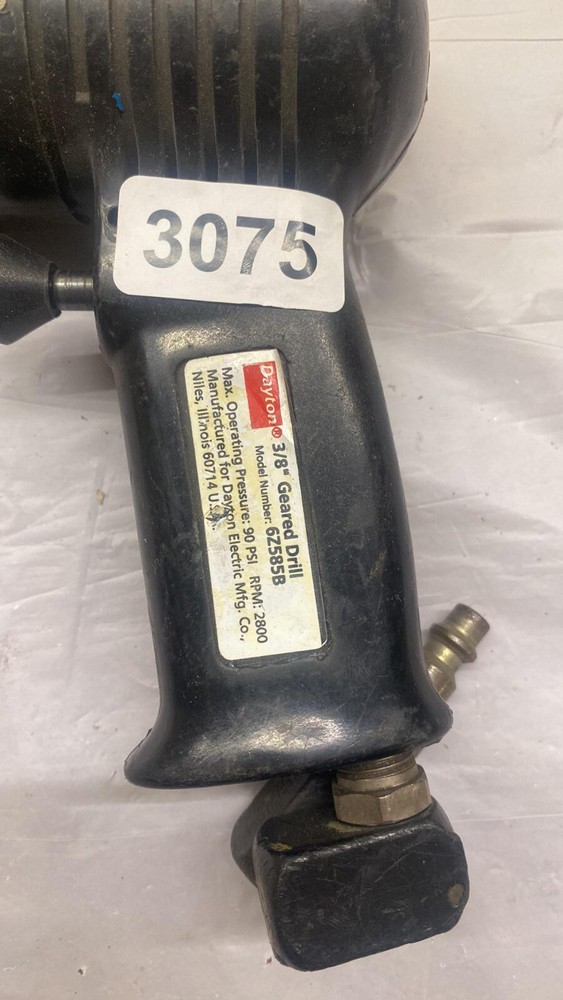 Used Dayton 3/8" Geared Drill