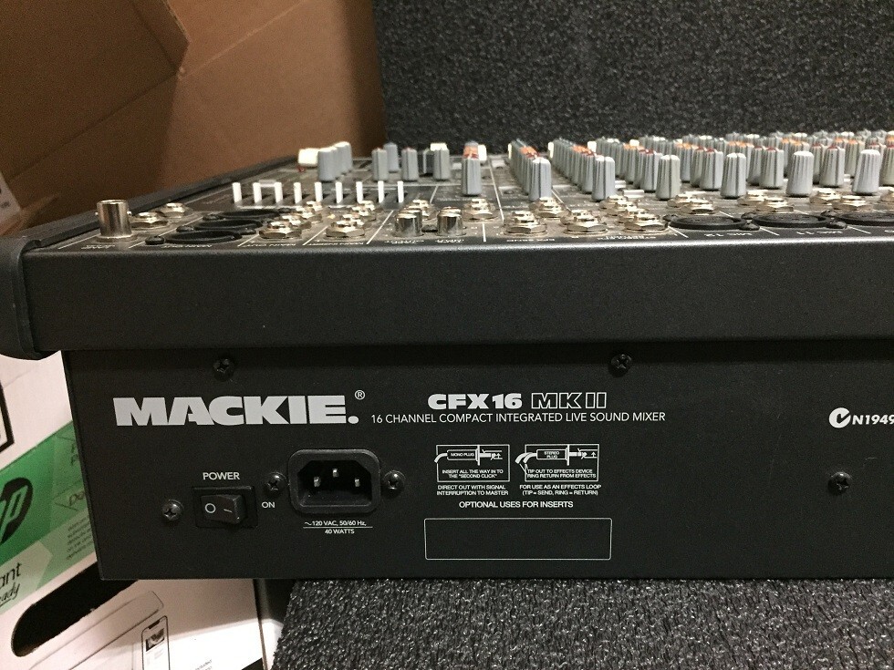 Mackie CFX16 MKII Mixer