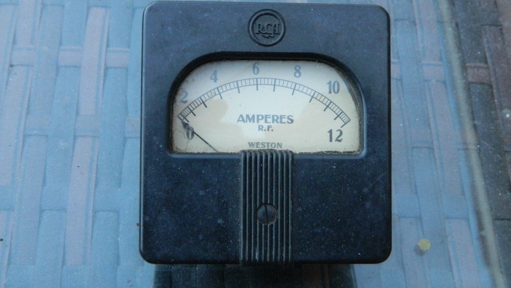 Vintage Weston Model 743 Panel Meter RF Amperes 0-12