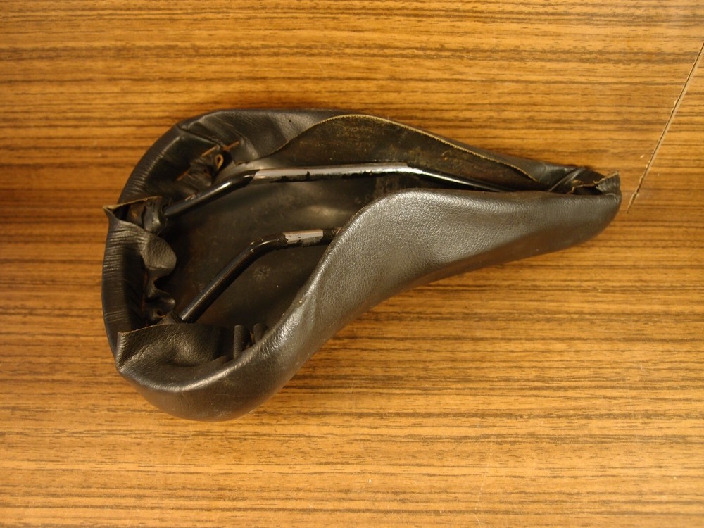 1994 MTB seat Ventura made in Italy saddle