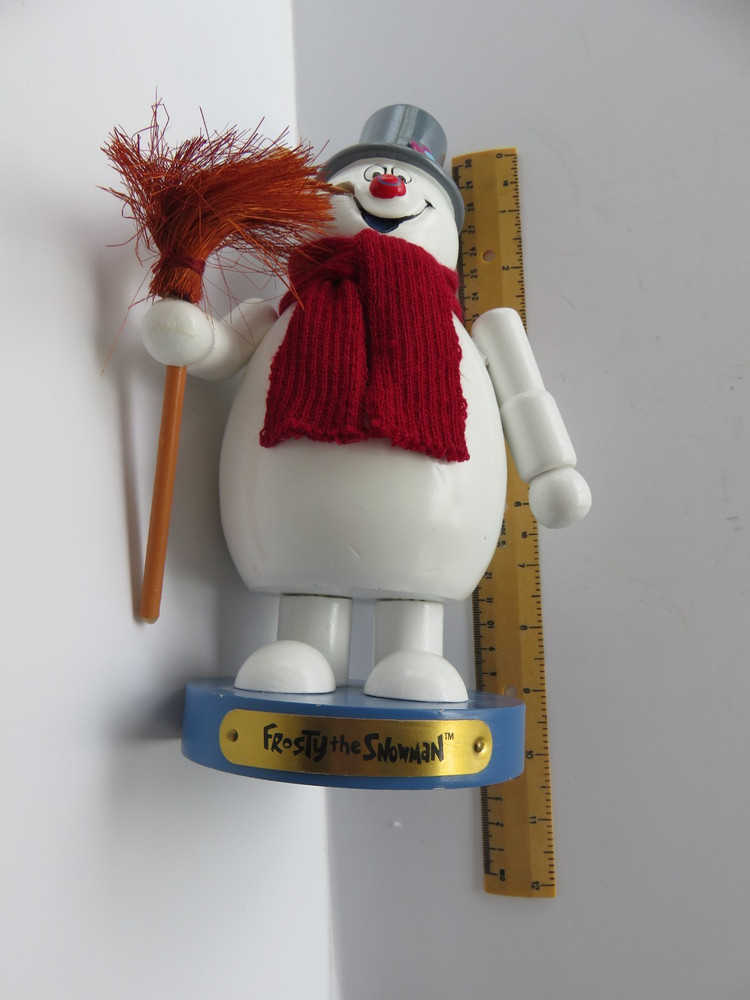 Frosty The Snowman Nutcracker, 10"