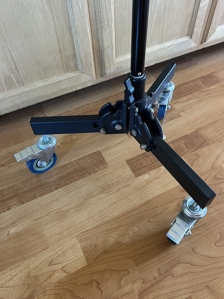 Ambitful Mobile Light Stand Folding Bracket