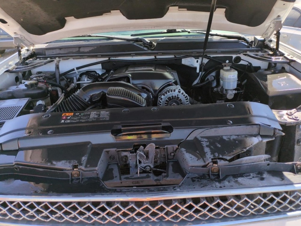 Driver Left Front Spindle/Knuckle Fits 07-14 ESCALADE 2493217