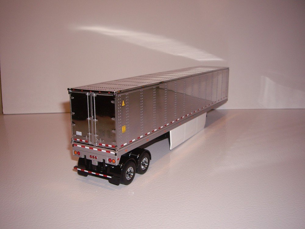 DIECAST MASTERS 1/50 CHROME TANDEM AXLE REEFER VAN SAME SCALE AS FIRST GEAR