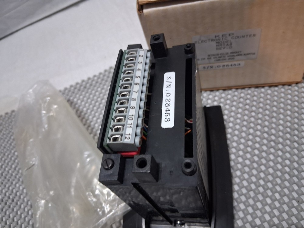 NOS Kessler-Ellis MRTA8 Electronic Digital Counter