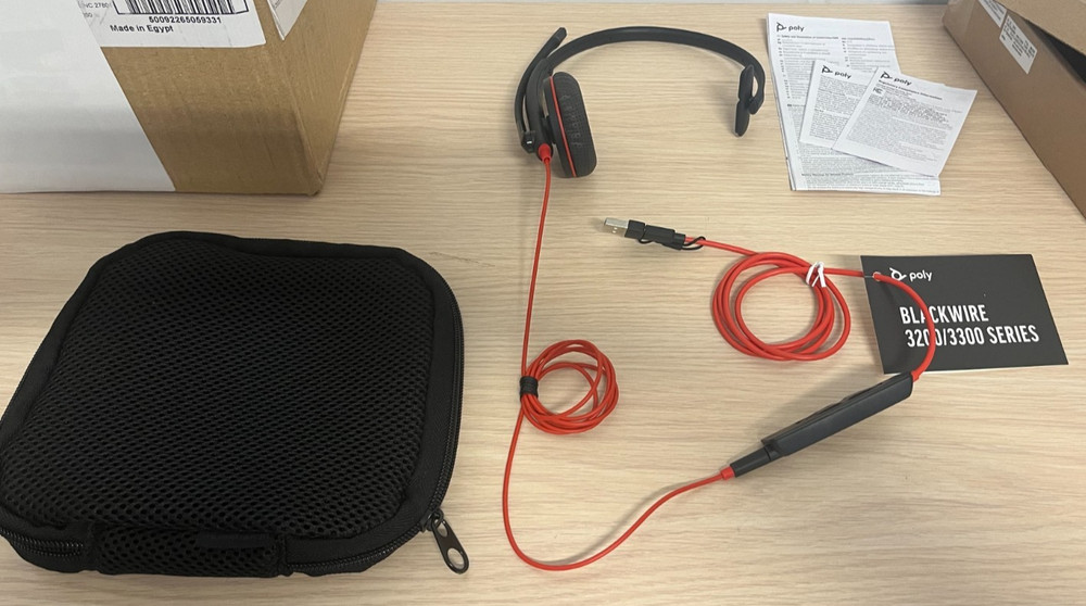 Poly Blackwire 3215 Monaural USB-C Headset + 3.5mm Plug + USB-C/A Adapter