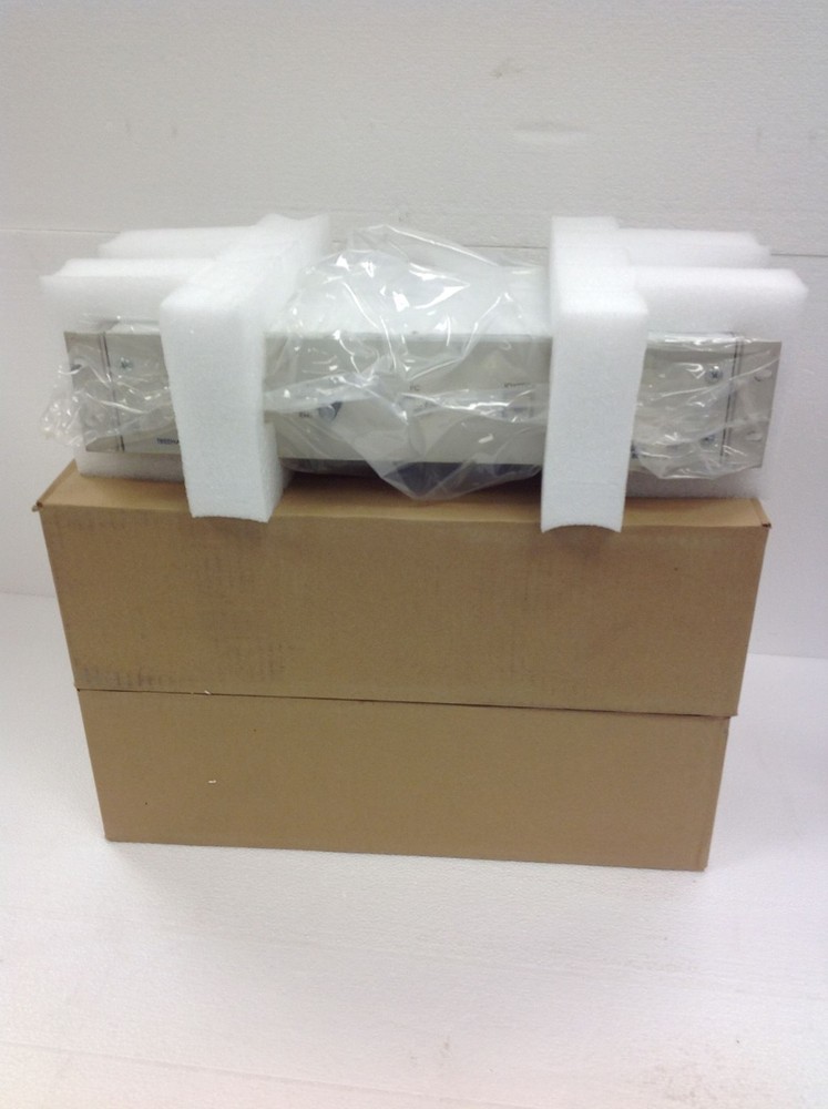 TREEHAVE TECHNOLOGIES RVSFB120RL Remote Diagnostics Rack Mount WORKS QTY