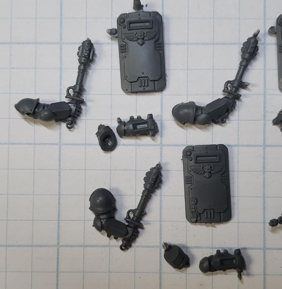 40k Kill Team Bits Adeptus Arbites Exaction Squad Shield & Maul Set x5 B