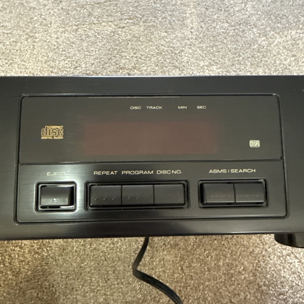 RCA Professional Series CD-9300 6 Disc CD Changer Tested And Working
