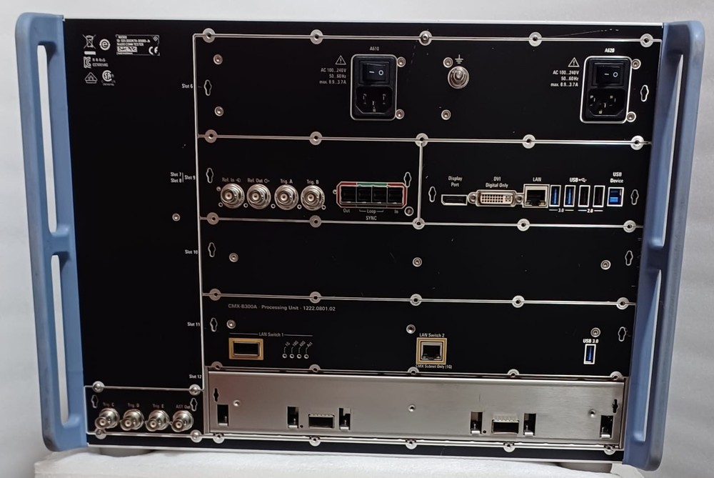 R&S CMX500 RADIO COMMUNICATION TESTER