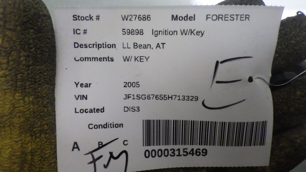 05 SUBARU FORESTER Ignition W/Key