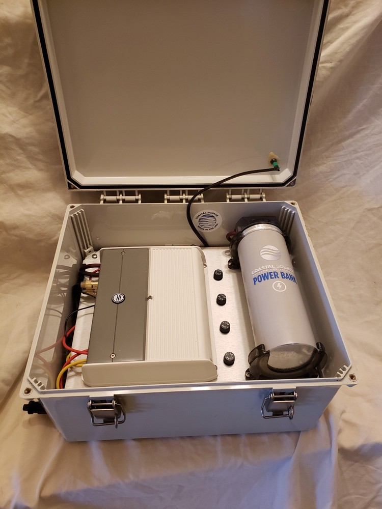 COASTAL SOURCE 4- CHANNEL AMPLIFIERS CAS 600