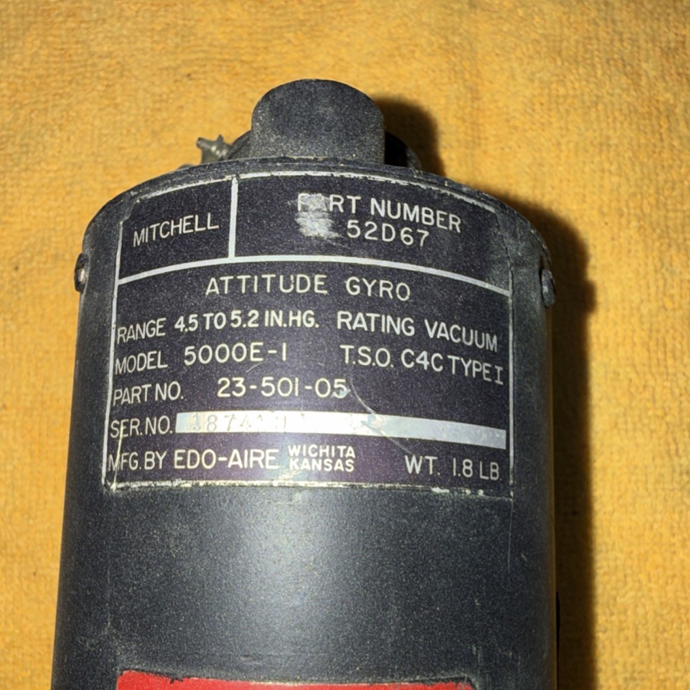 Mitchell EDO-AIRE Model 5000E- Attitude Gyro Used Good Condition