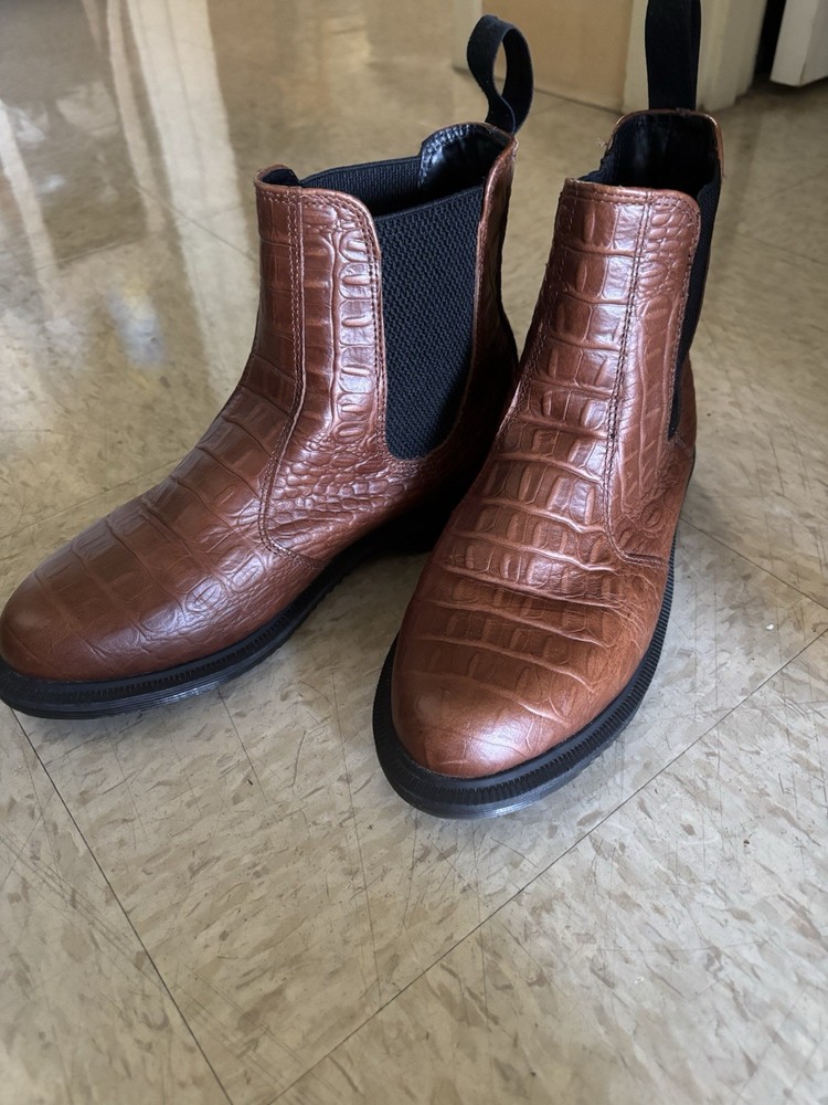 Dr. Martens Women's Size 8 Boots Croco Flora