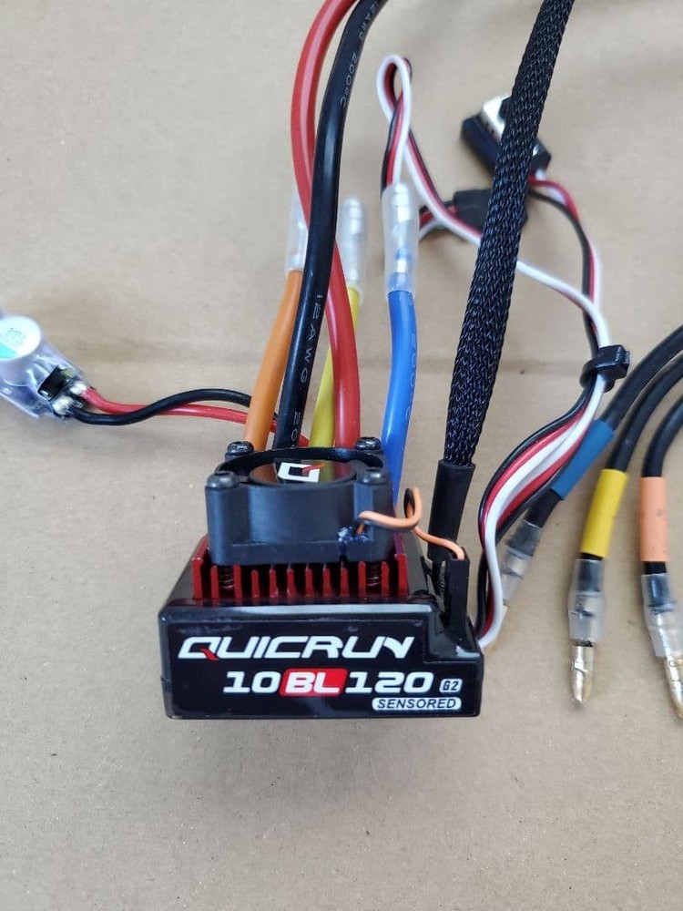 QUICR10BL120 Amplifier Brushless Motor Set