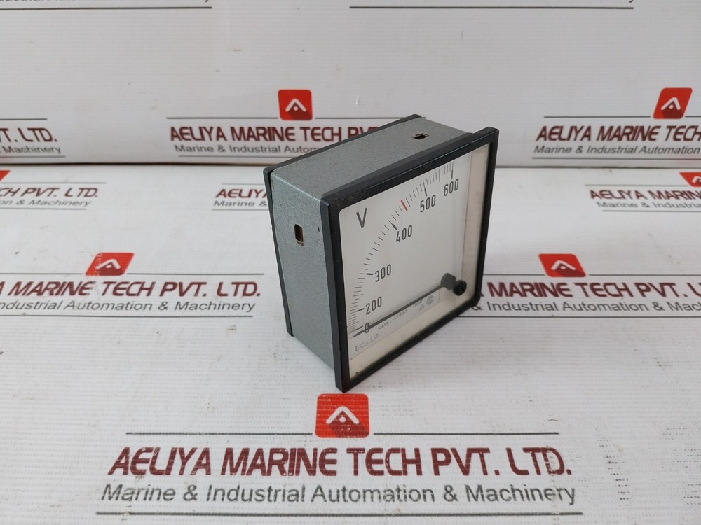 SACI 0-600V Analog Voltmeter