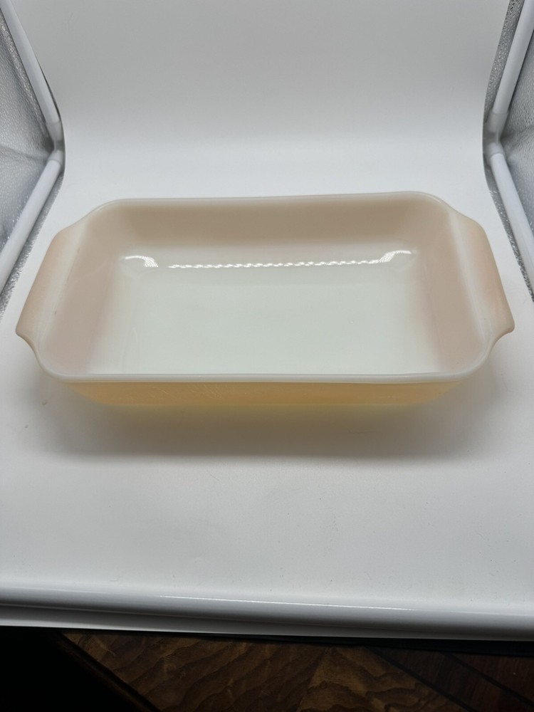 Fire King Vintage Peach Luster Baking/casserole Dish, 10x6