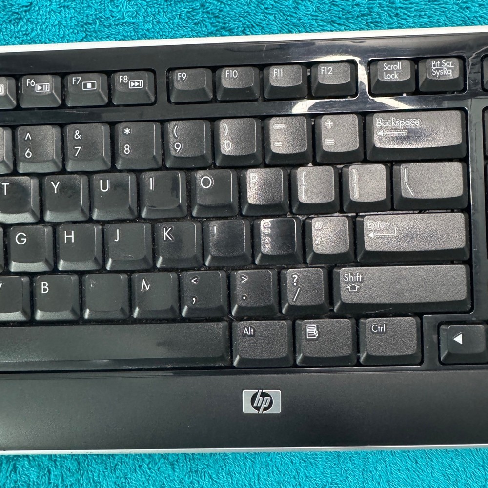 HP Wless Keyboard and Engage Mouse Set Black Silver Multimedia Keys Numeric Pad